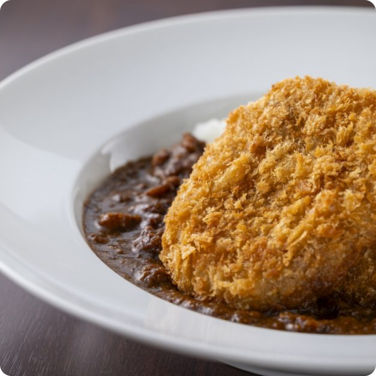「特製」大涌谷メンチカツカレー