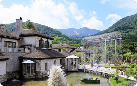 箱根ガラスの森美術館