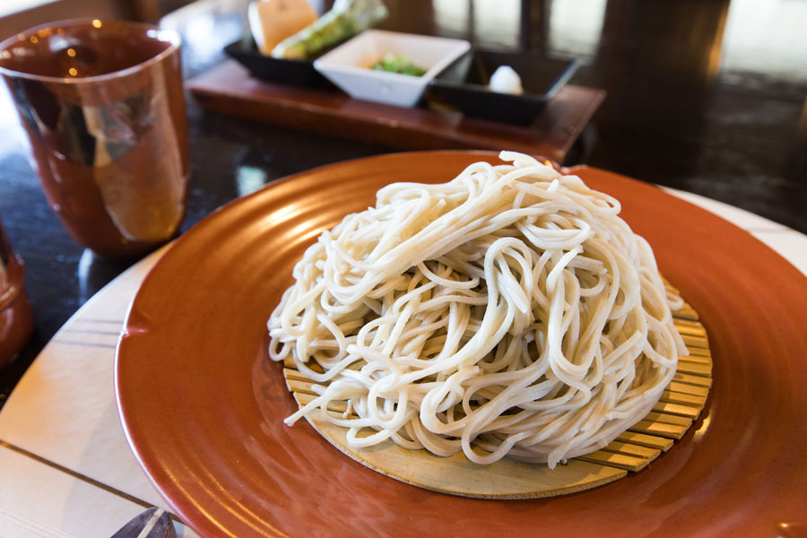 箱根ナビ編集部員のおすすめランチ 箱根小涌園 蕎麦 貴賓館 の冷蕎麦 箱根ナビ