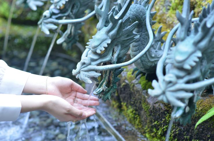 龍神様の御神水
