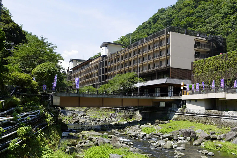 箱根湯本温泉天成園外観