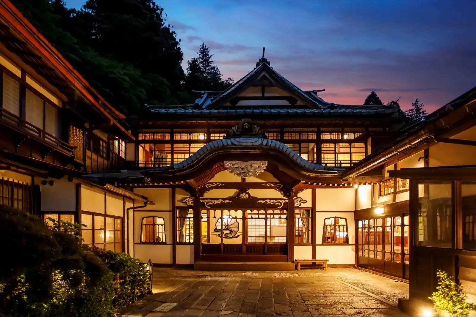三河屋旅館