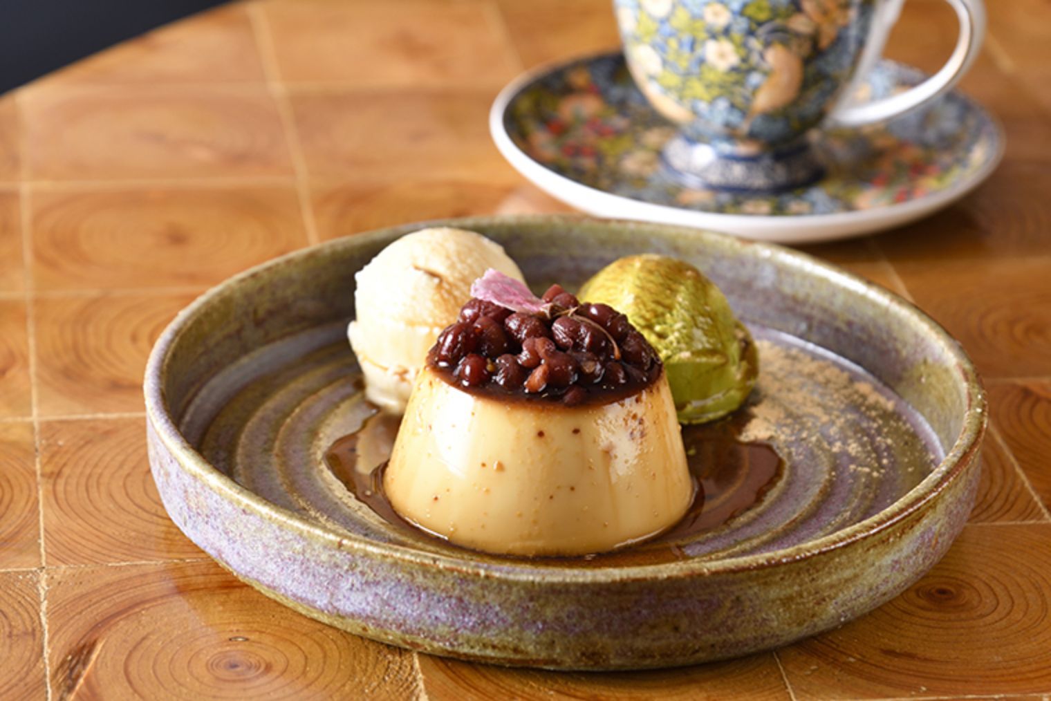 桜の風味が広がるレトロプリン