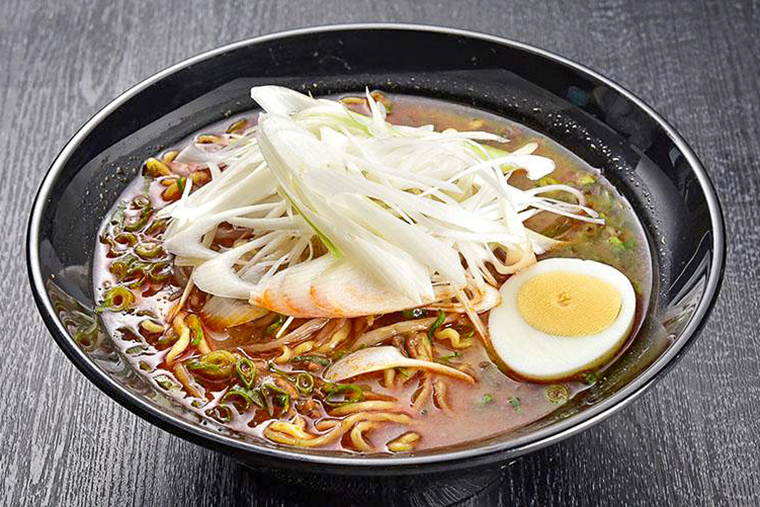 カレー＆ラーメンハウス 麦わら屋　カレーラーメン