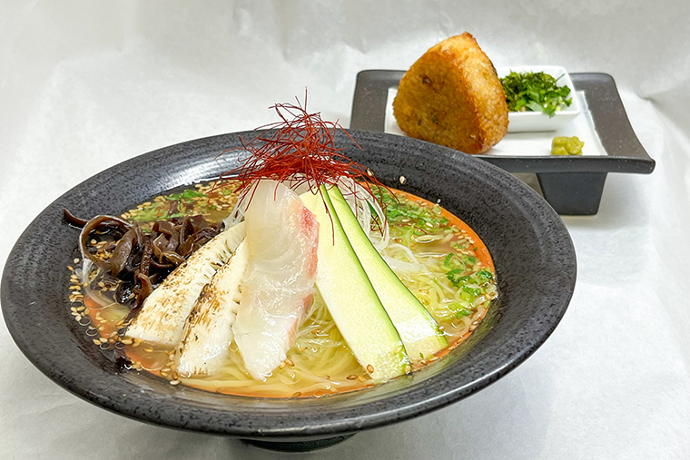 鯛らーめん 麺処 彩　ラーメン