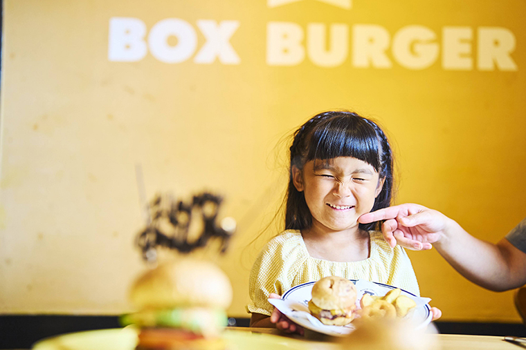 BOXBURGER