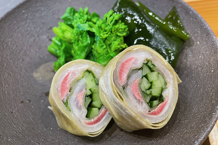鮨脩（すしさね）小肌の変わり巻