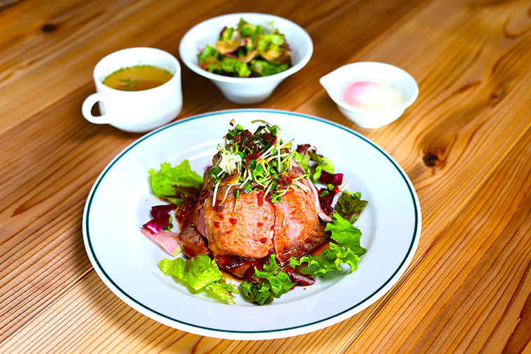 FUJIMI CAFE ローストビーフ