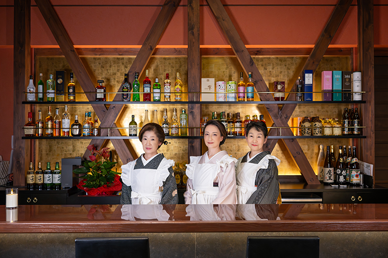 芸者カフェバー はな　カウンター