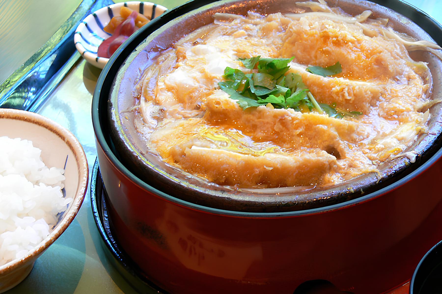田むら銀かつ亭 本店　豆腐カツ煮
