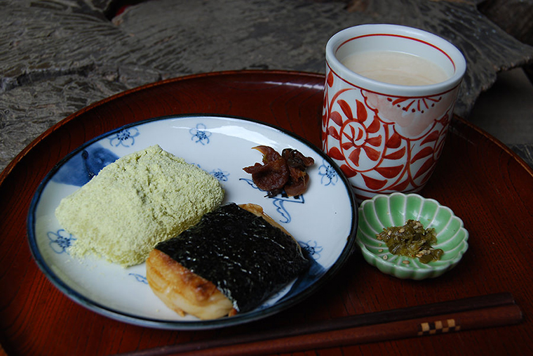 甘酒と餅
