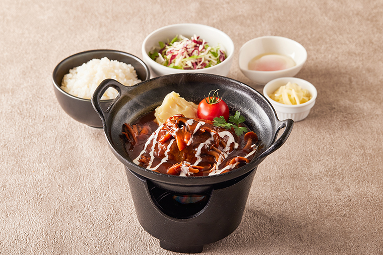 OWAKUDANI KITCHEN ハンバーグ